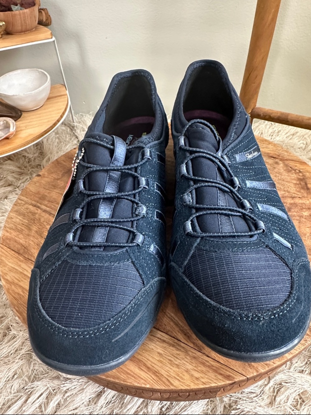 Skechers Wms Relaxed Fit
Memory‎ Foam Sneakers 22478 Navy 
Size 9 New W/O Box - Picture 9 of 15